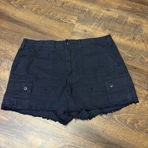 American Eagle 90's Boyfriend Shorts Womens 8 Black Stretch Fray Hem